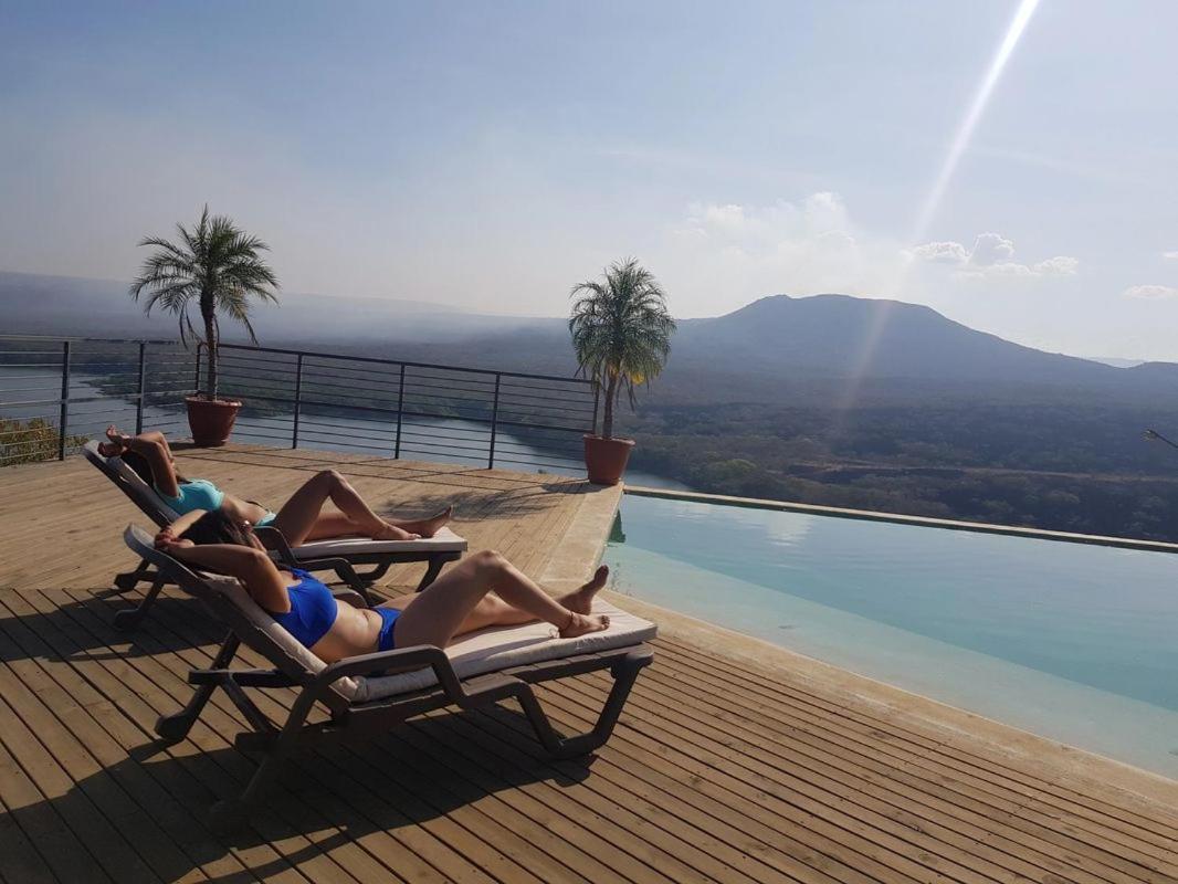 Calalas Lodge Nindiri Ngoại thất bức ảnh